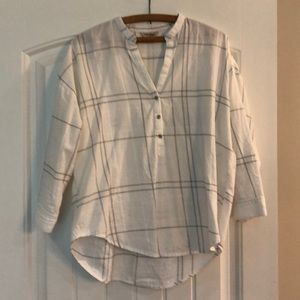 Lucky Brand Light Weight Top